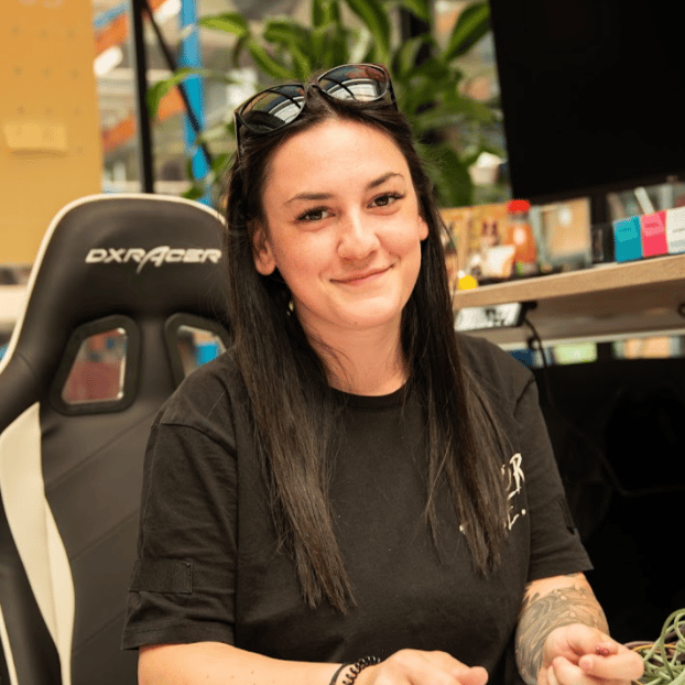 Our ambassador Alexandra Istrate, Mash Dogs 