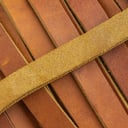 Lanière en cuir graissé de 10 mm