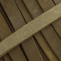 Lanière en cuir graissé Olive de 15 mm (cuir Pull-Up) par mètre