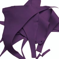 'Violet' Greased Leather Scraps Sheet (750 g - 1 kg)