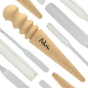 Travail des tranches du cuir