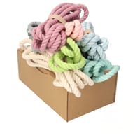 Colis mystère - La Corde de Coton Torsadée 10 mm (750G) Colis mystère - La Corde de Coton Torsadée 10 mm (750G)