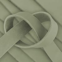 Vert Pastel 40 mm Lanière en cuir graissé (cuir Pull-Up) - env. 140 cm Vert Pastel 40 mm Lanière en cuir graissé (cuir Pull-Up) - env. 140 cm