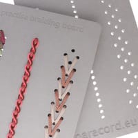 Une planche de tressage pratique